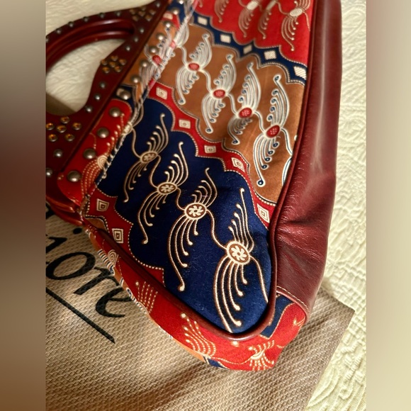 Isabella Fiore Vintage embroidered beaded bag clutch purse with wooden handles - Picture 12 of 12